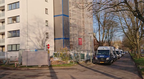 Personenlift in Neuss voor liftmodernisering WSG Wohnung- und Siedlungs- GmbH en Schindler Aufzüge Standort Tübingen